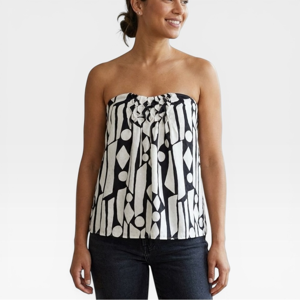 White House Black Market Strapless Silk Blouse in Black and Cream/White Size 4